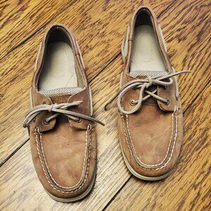 Women's Sperry Topsider Shoe. Size 8, Tan, Leather upper, Great Condition!